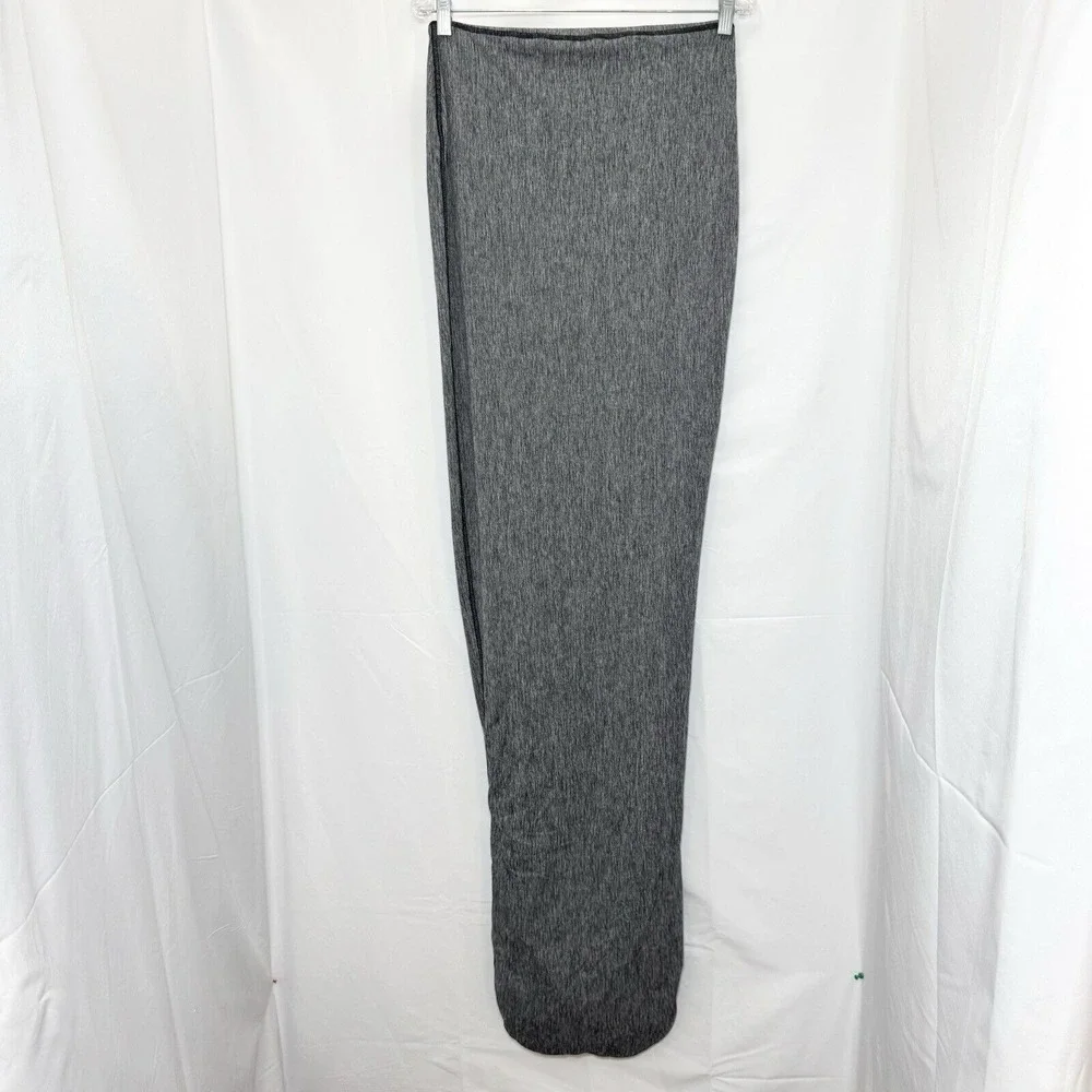 Elegant Gray Women's Sleepwear - Picture 2 of 7